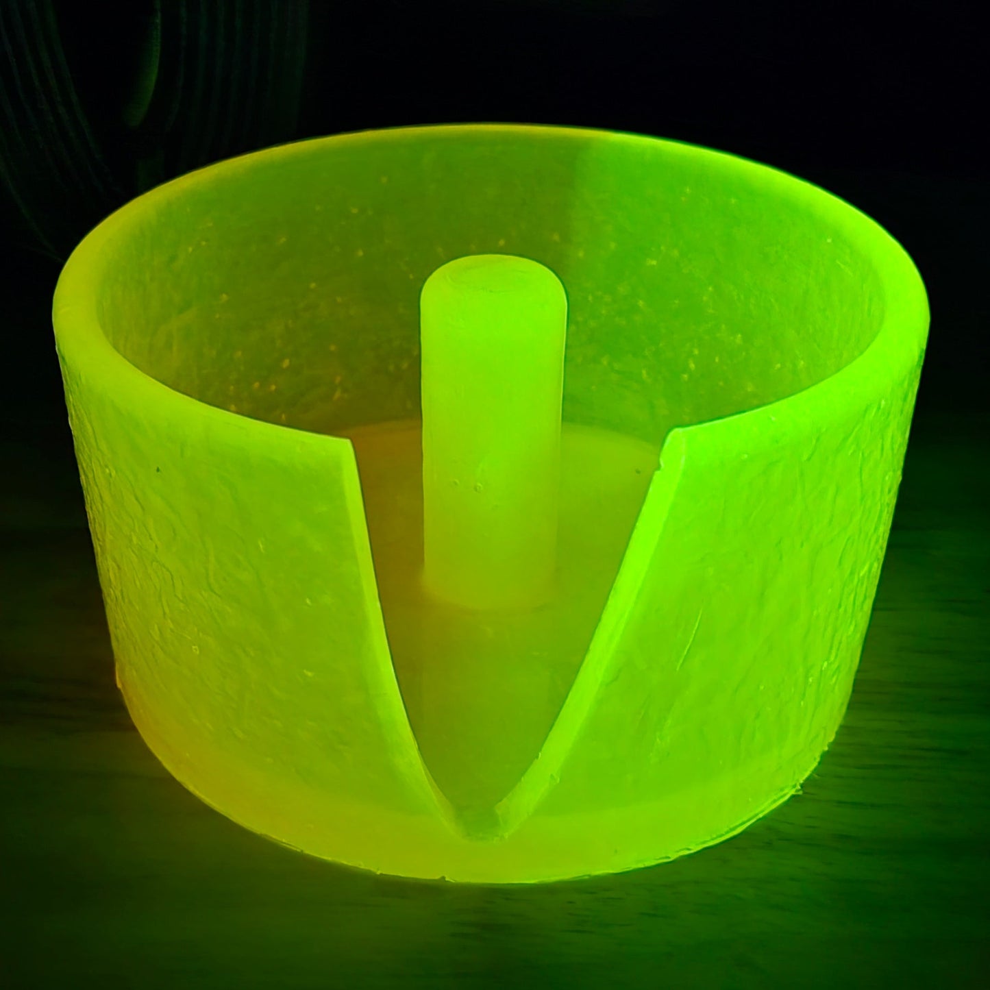 Glow-in-the-Dark Large Paper Towel Holder