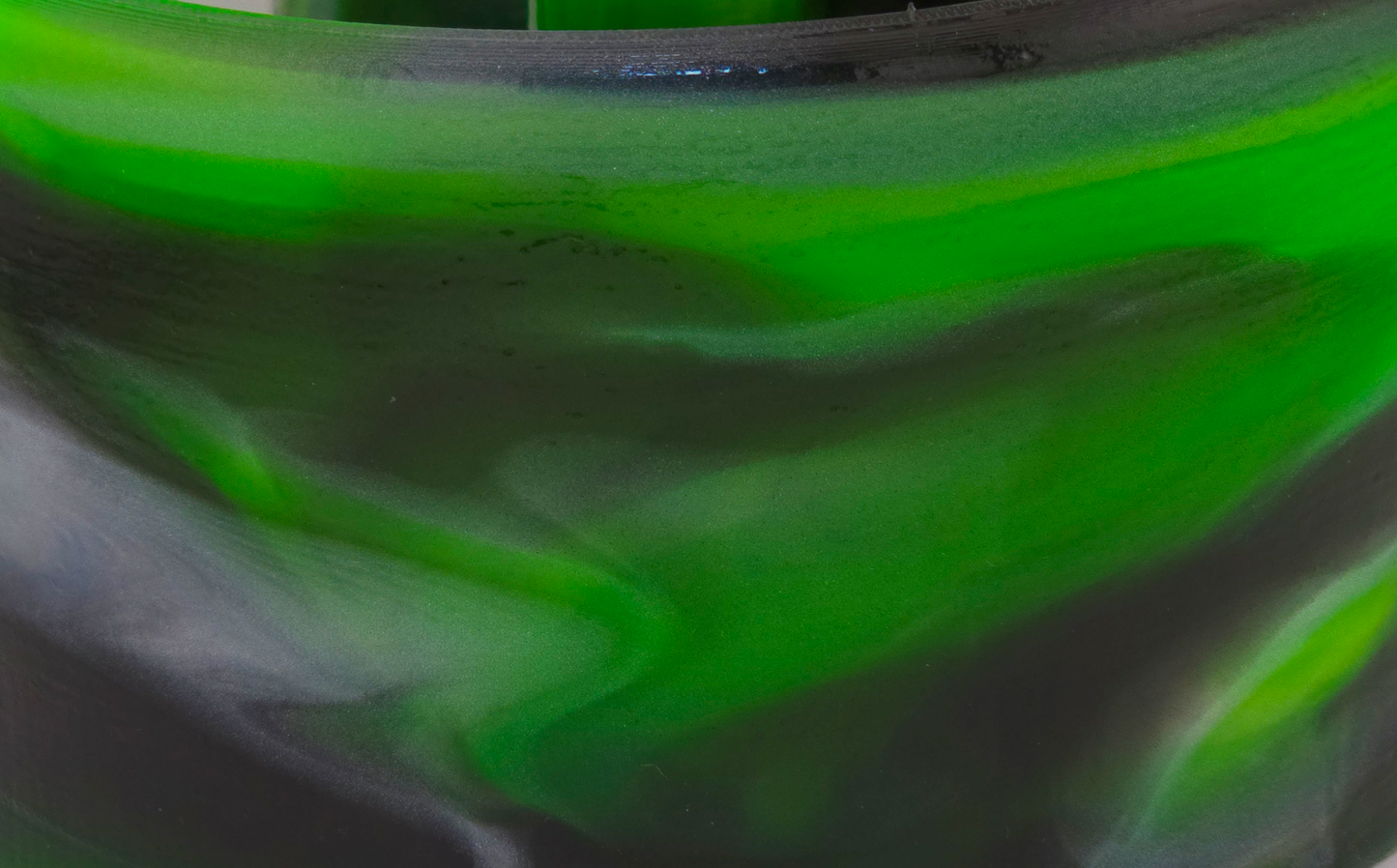 Dynamic Color Paper Towel Holder - Viper