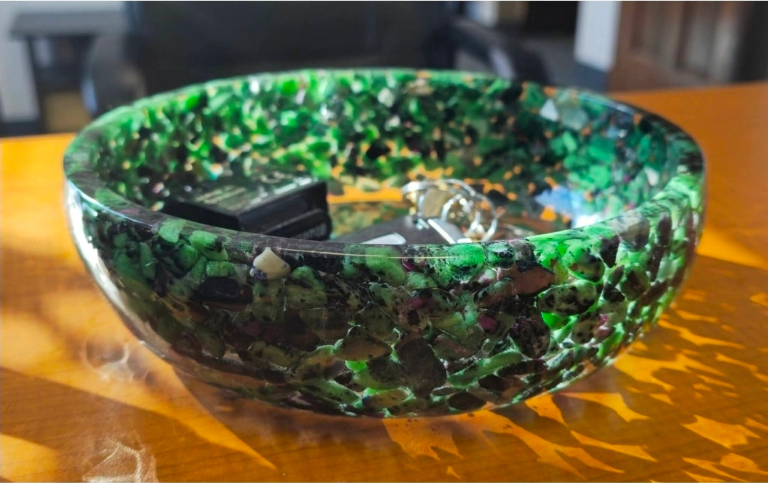 8" Decorative Bowl - Ruby Zoisite